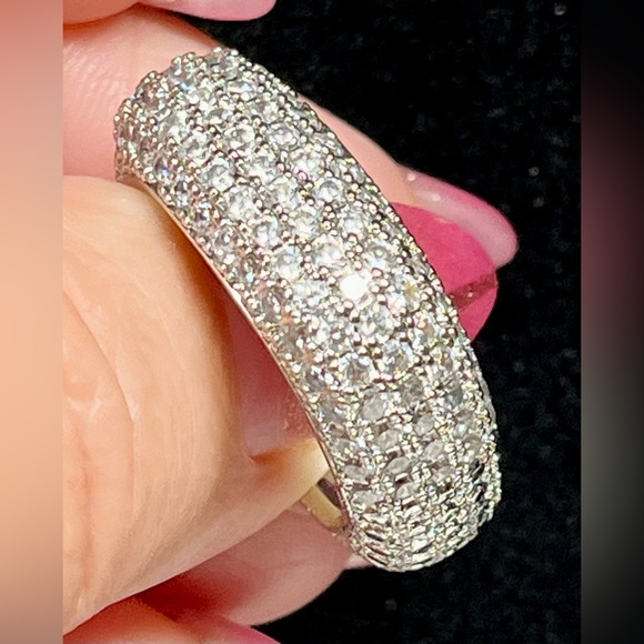 Real cool Silver Crystal square Band Ring - Picture 7 of 13